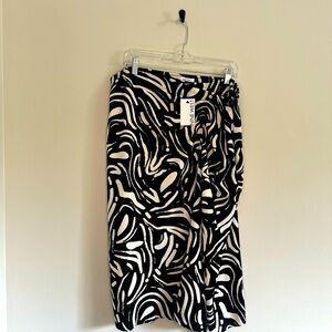 🌟 NWT Nine West Black and White Patterned Ruched Midi Length Skirt Size XXL